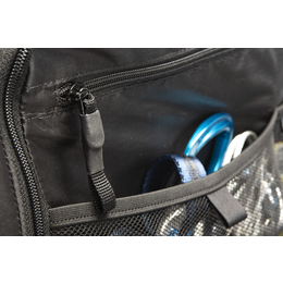 Pelican 1535 Air Travel Case - Ox Blood