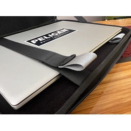 Pelican Laptop Sleeve 16.2"