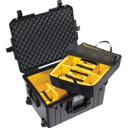 Pelican 1607 Air w/ Dividers Black