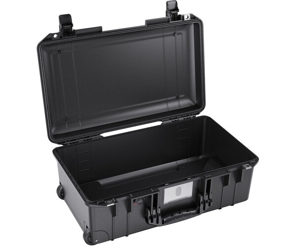 Pelican 1535 Air No Foam Black