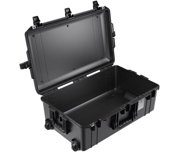Pelican 1595 AIR Case No Foam Black