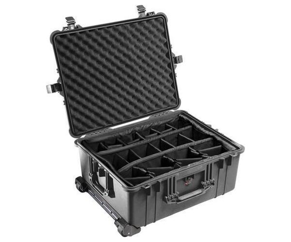 Pelican 1610 w/ Dividers Black